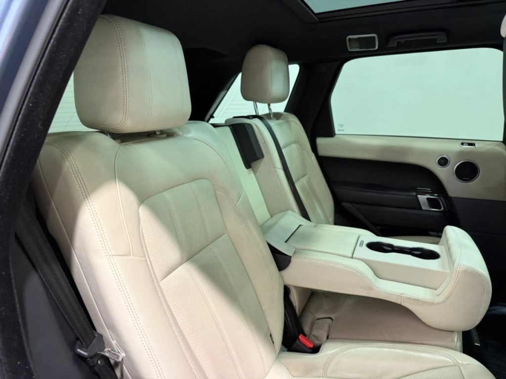 2019 Land Rover Range Rover Sport Image 30