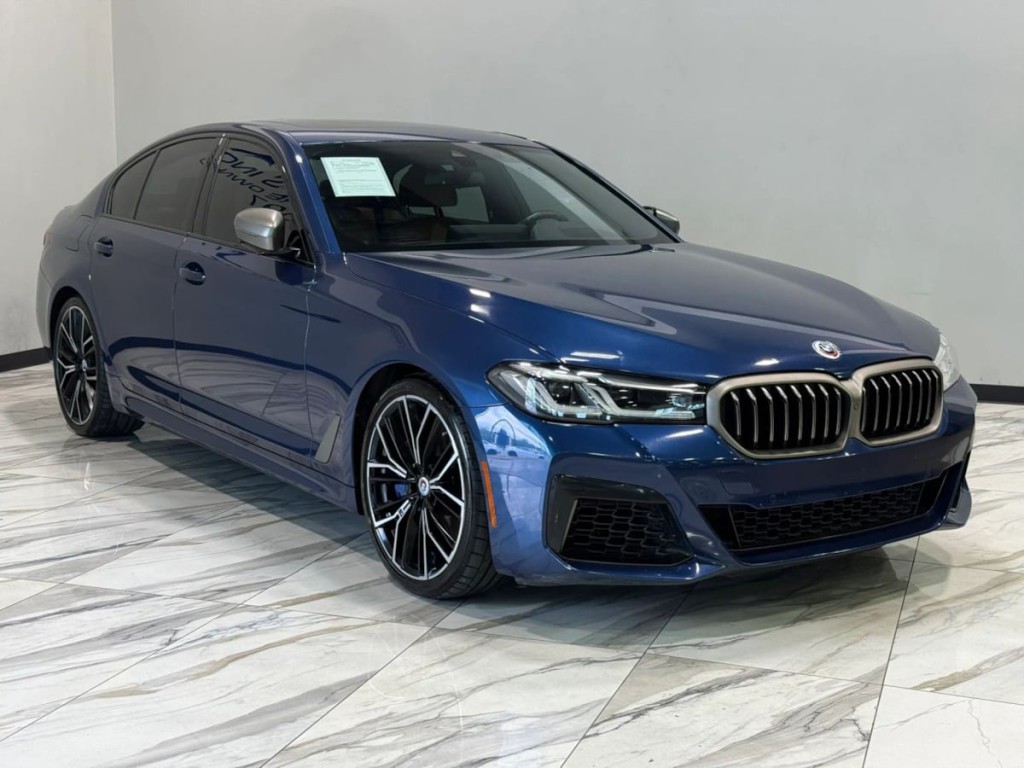2023 BMW 5 Series Image 4