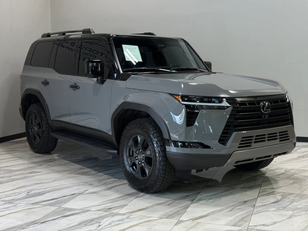 2024 Lexus GX Image 4