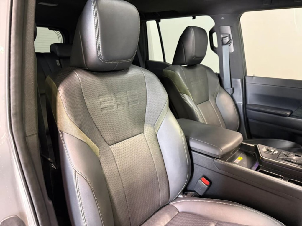 2024 Lexus GX Image 27