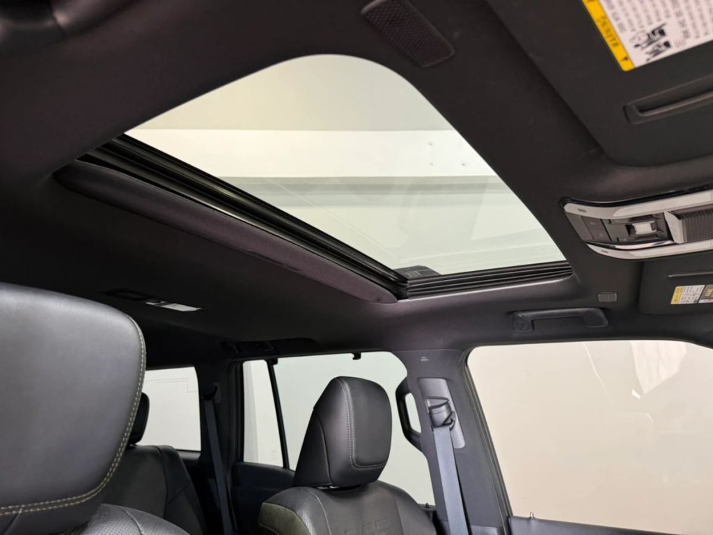2024 Lexus GX Image 29