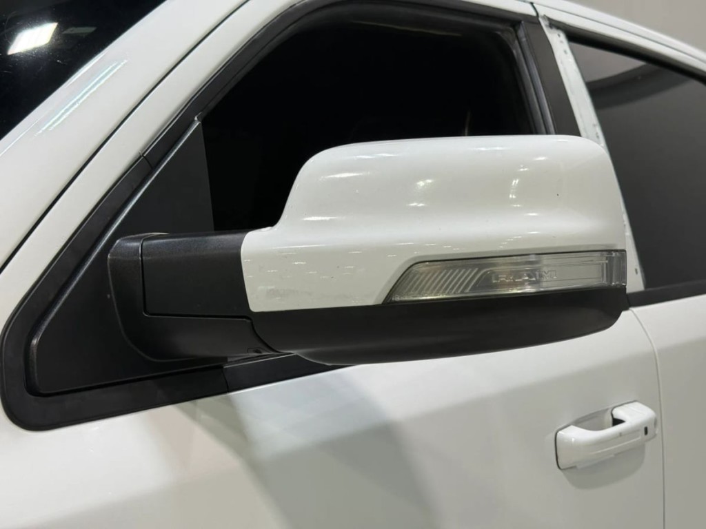 2021 RAM 1500 Image 10