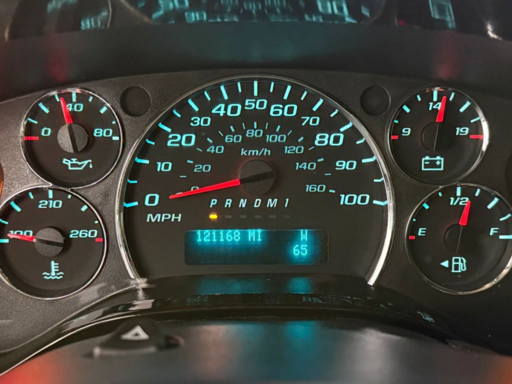 2017 Chevrolet Express Image 16