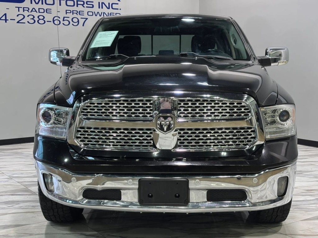 2017 RAM 1500 Image 3