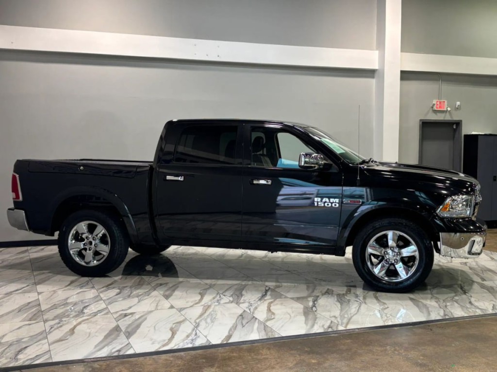 2017 RAM 1500 Image 5