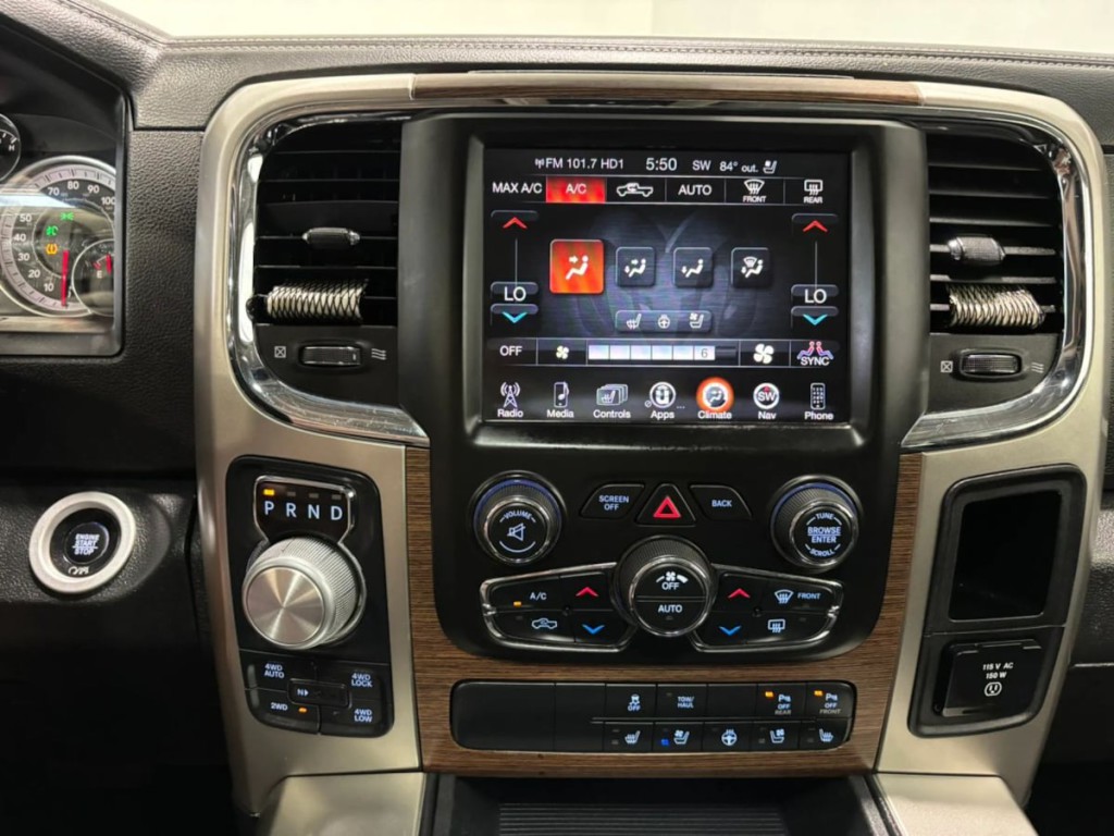 2017 RAM 1500 Image 18