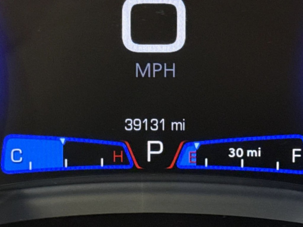 2023 Chrysler 300 Image 17