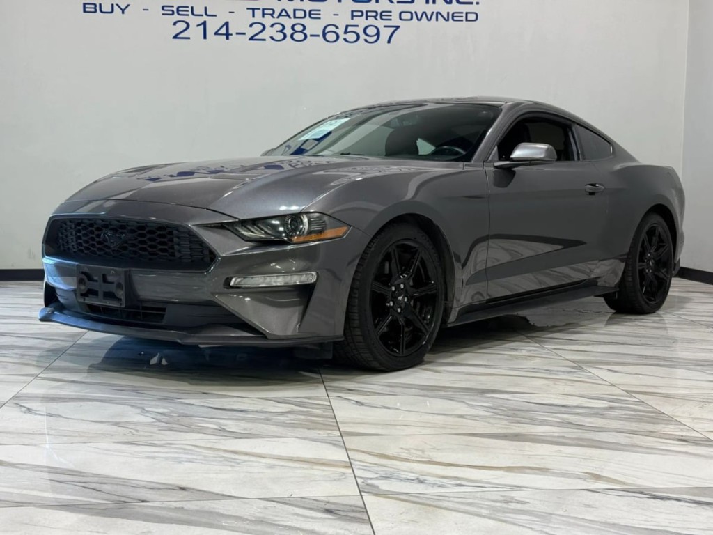2018 Ford Mustang Image 2
