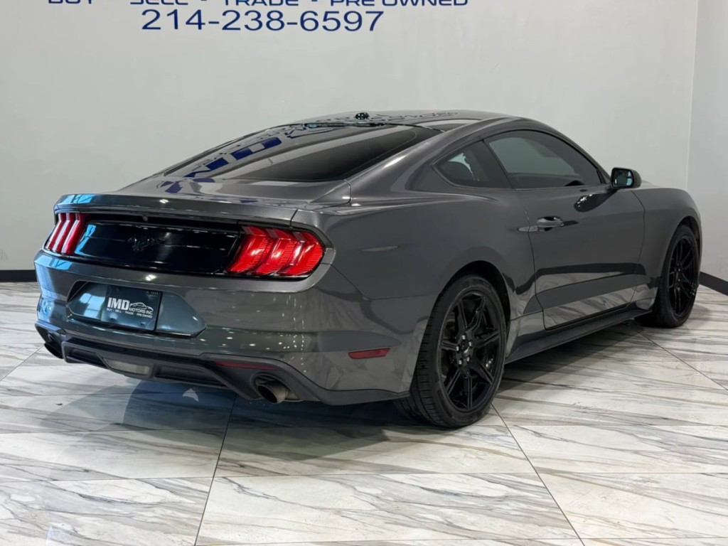 2018 Ford Mustang Image 6