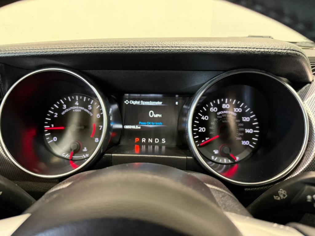 2018 Ford Mustang Image 16
