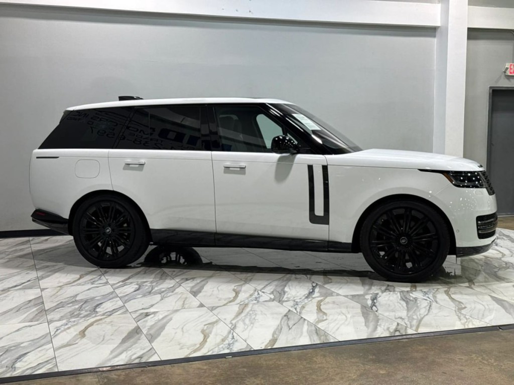 2023 Land Rover Range Rover Image 5