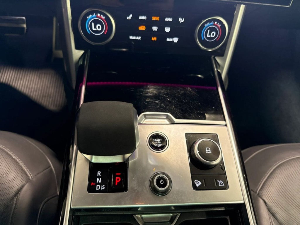 2023 Land Rover Range Rover Image 22