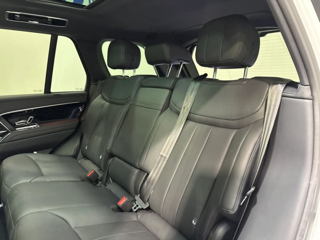 2023 Land Rover Range Rover Image 25