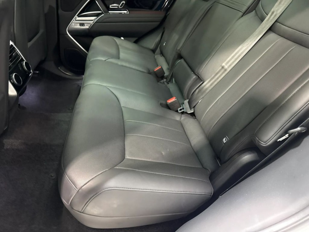 2023 Land Rover Range Rover Image 26