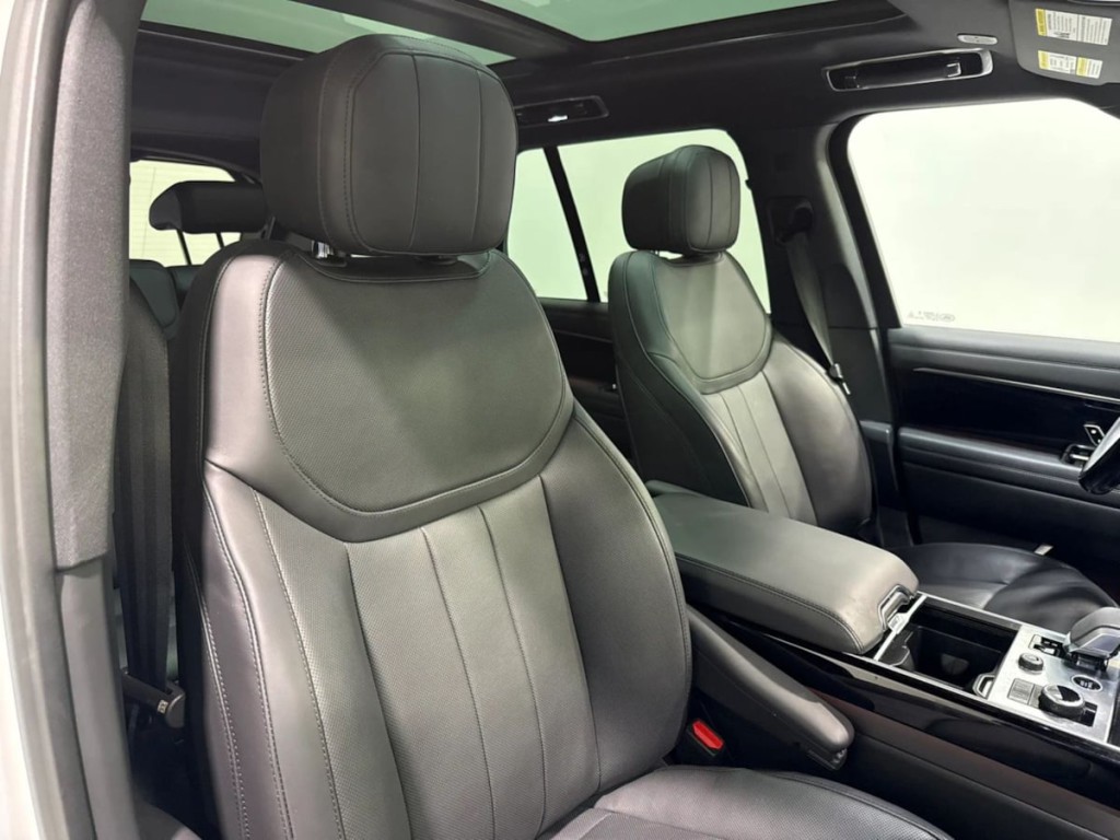 2023 Land Rover Range Rover Image 27