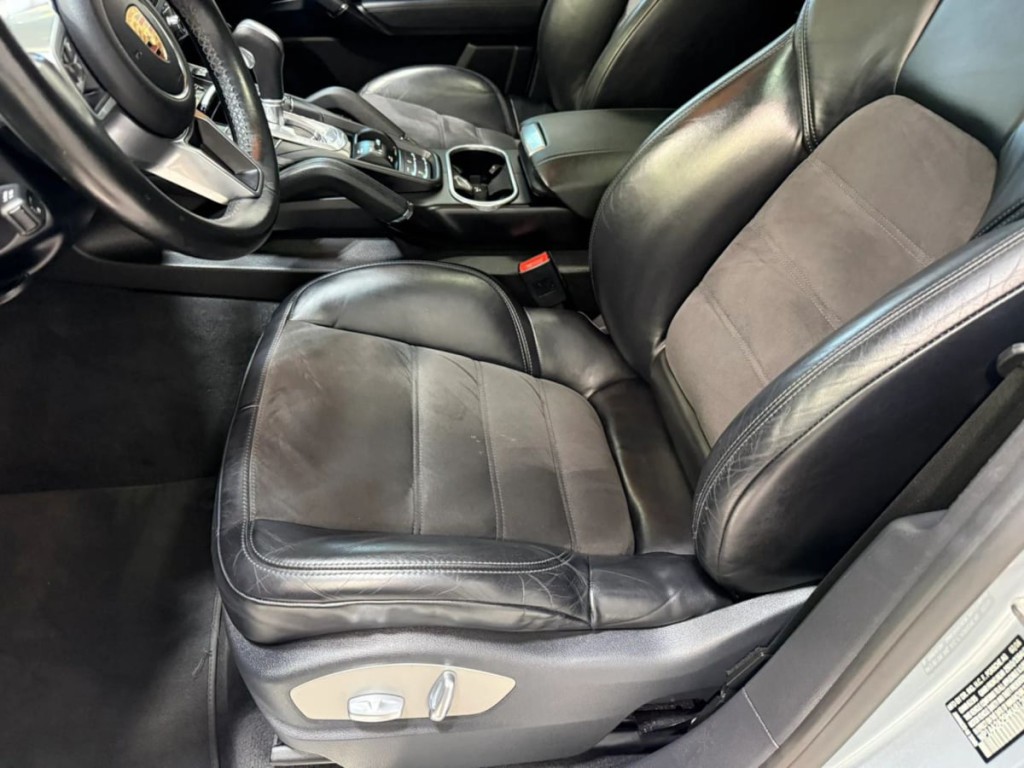 2017 Porsche Cayenne Image 22