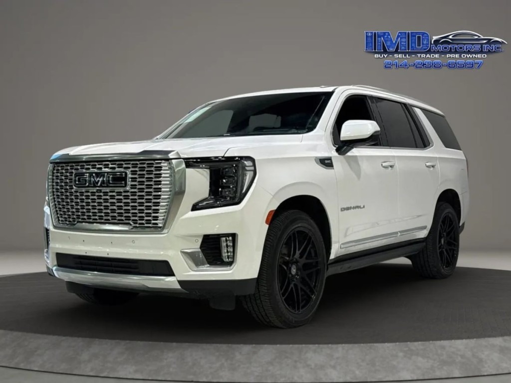 2021 GMC Yukon Image 2