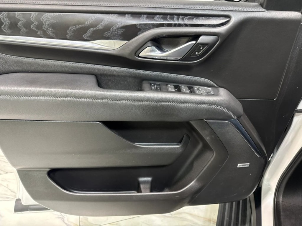 2021 GMC Yukon Image 12