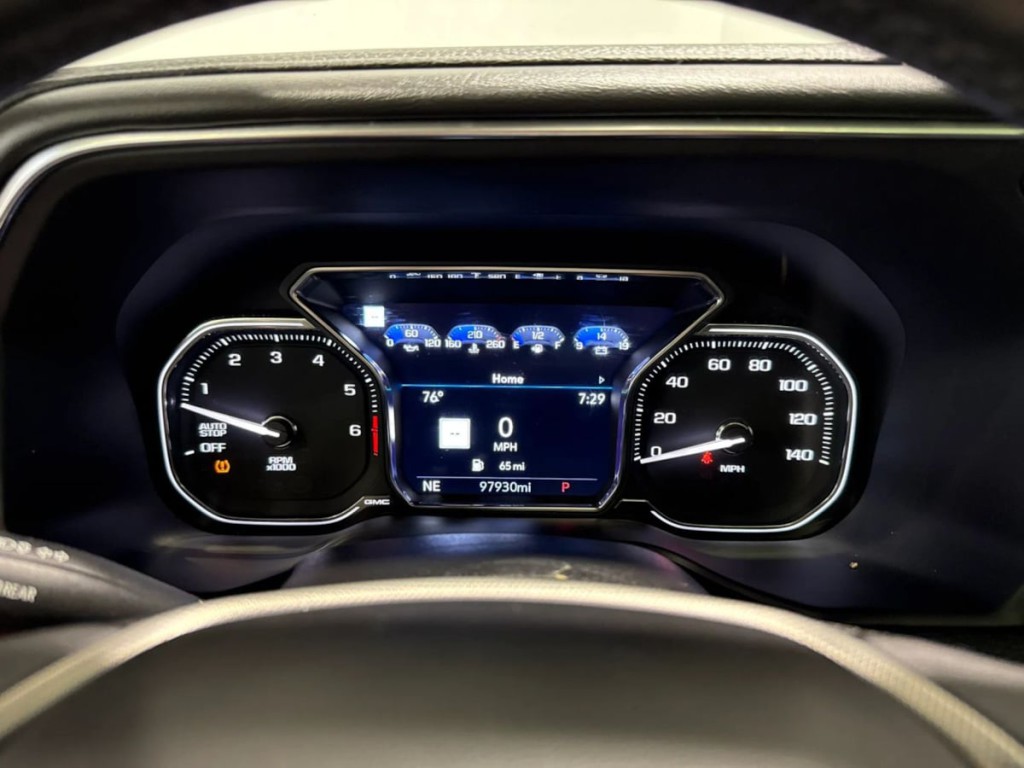 2021 GMC Yukon Image 18