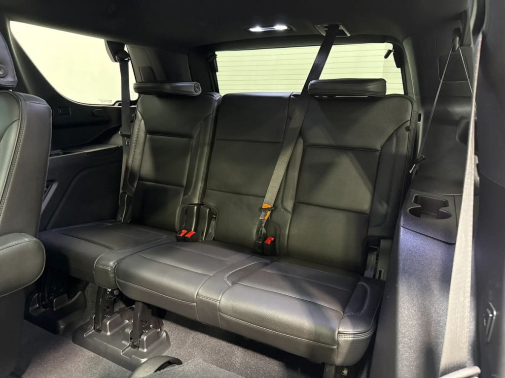 2021 GMC Yukon Image 25