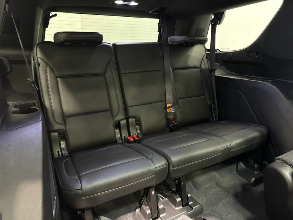 2021 GMC Yukon Image 32