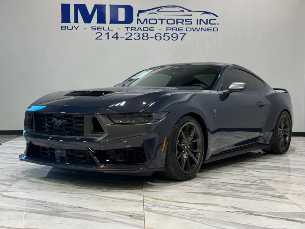 2025 Ford Mustang Image 2