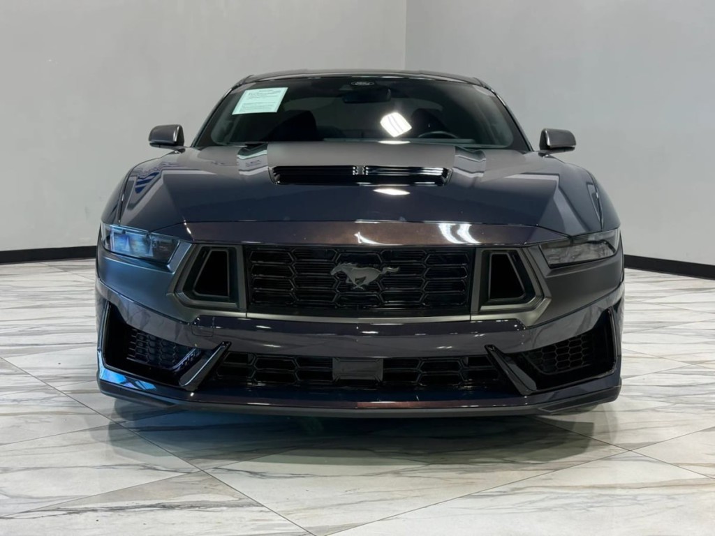 2025 Ford Mustang Image 3