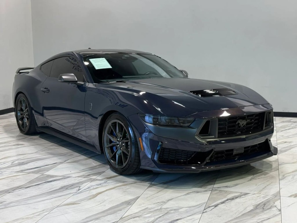 2025 Ford Mustang Image 4