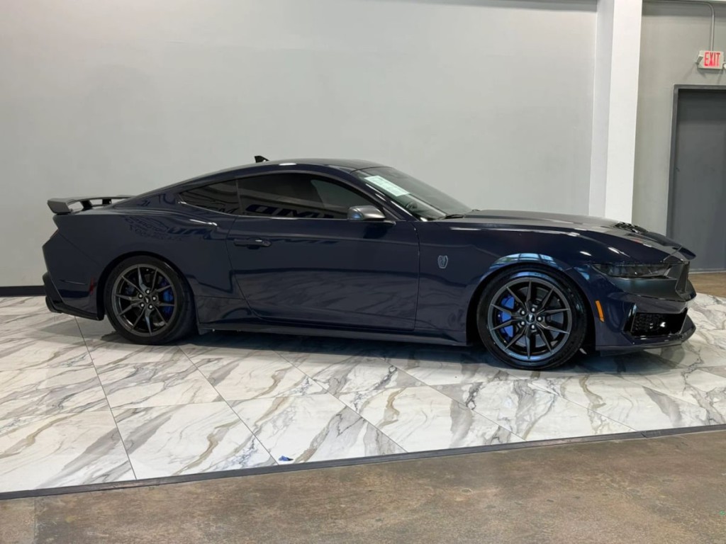 2025 Ford Mustang Image 5