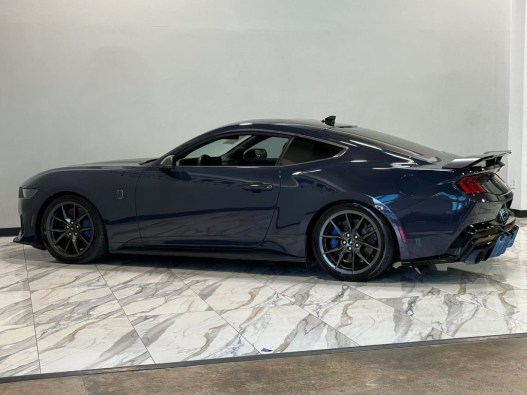 2025 Ford Mustang Image 10