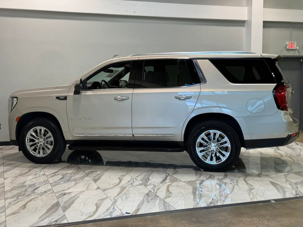 2021 GMC Yukon Image 9