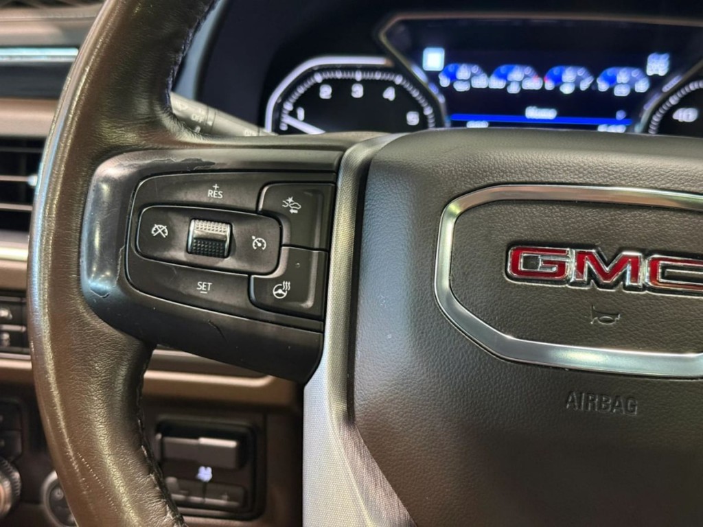 2021 GMC Yukon Image 16