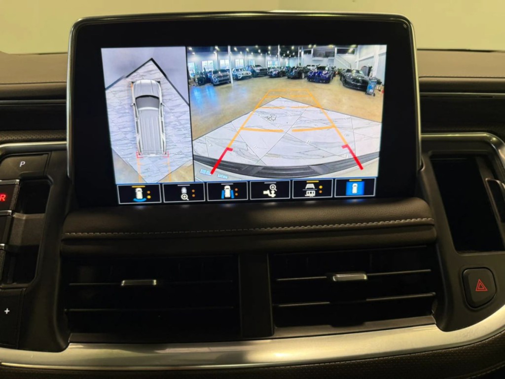 2021 GMC Yukon Image 21