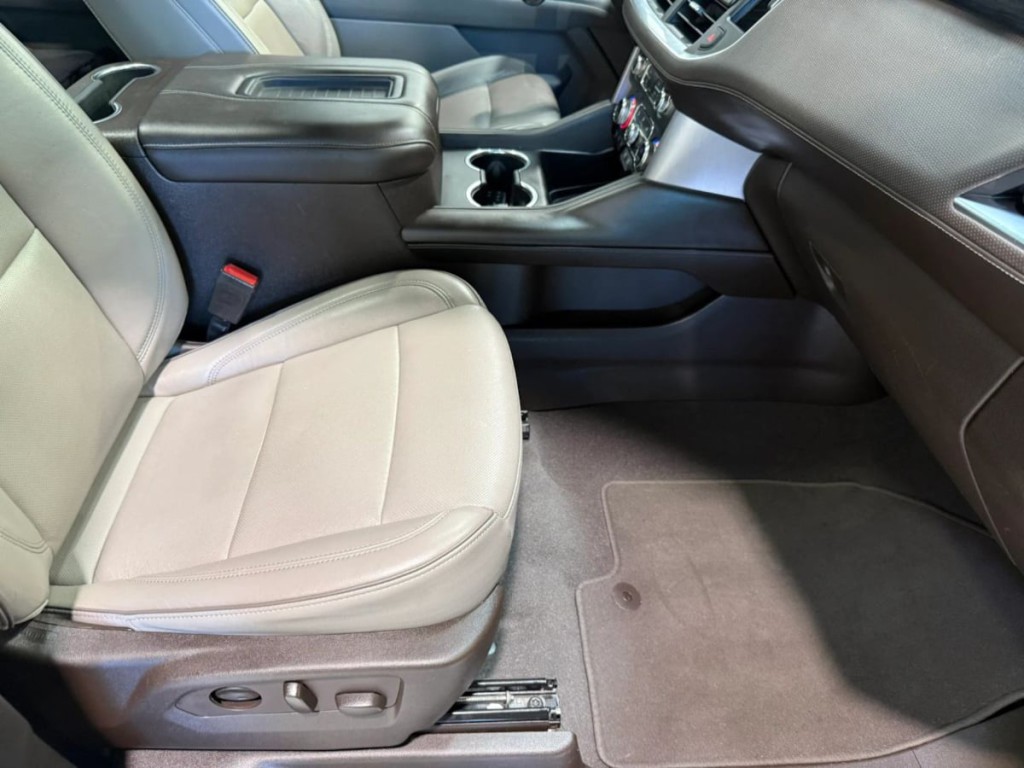 2021 GMC Yukon Image 28