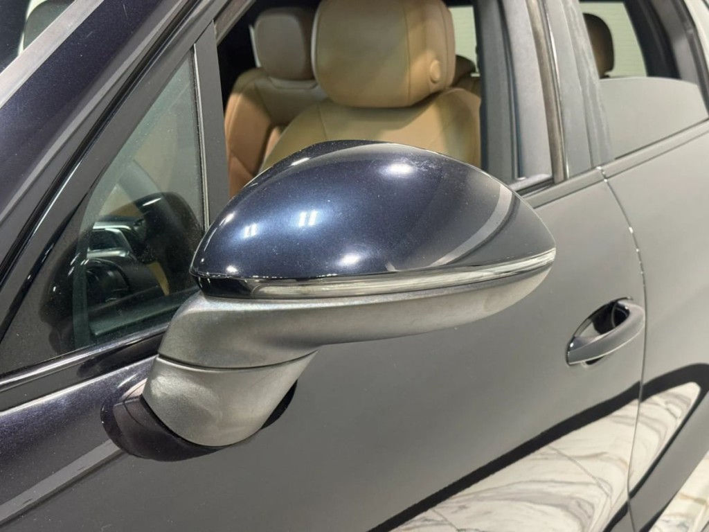2019 Porsche Cayenne Image 10