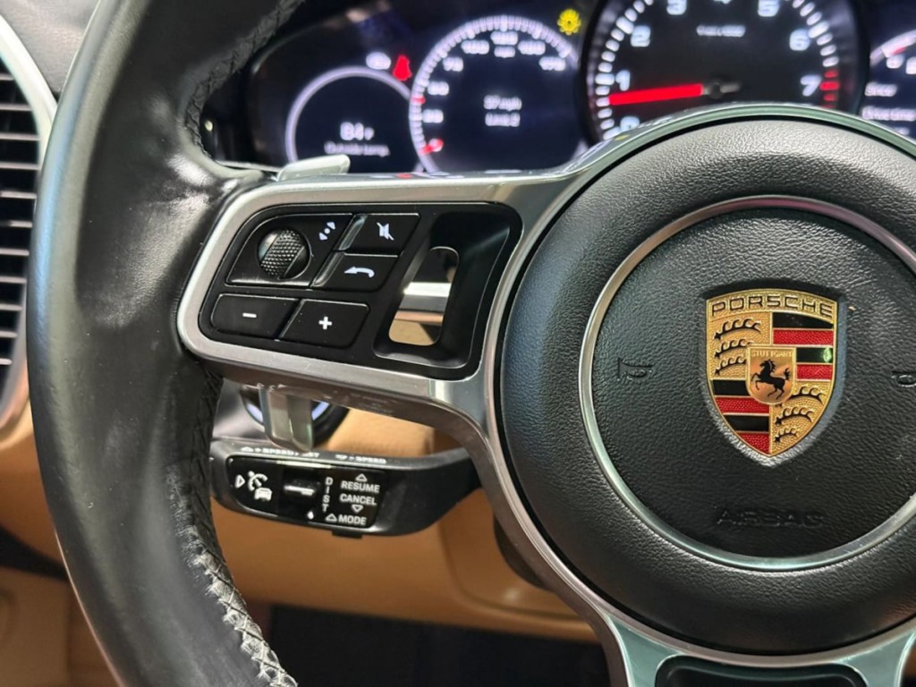 2019 Porsche Cayenne Image 16