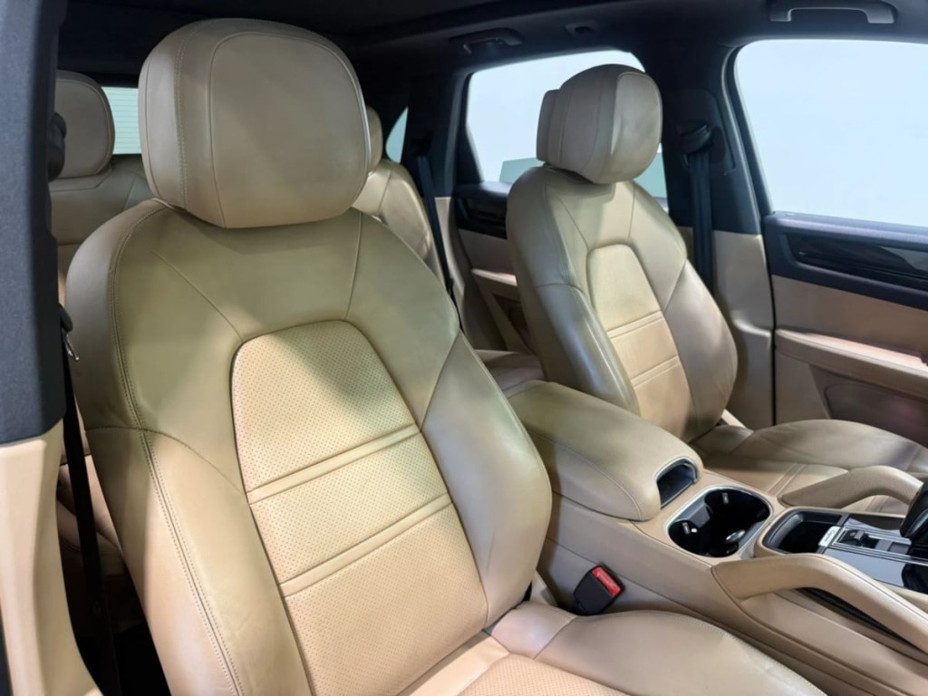 2019 Porsche Cayenne Image 28