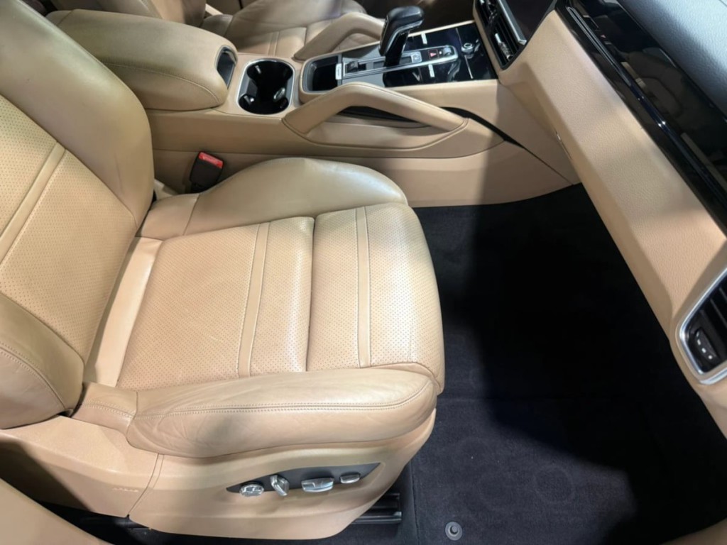 2019 Porsche Cayenne Image 29