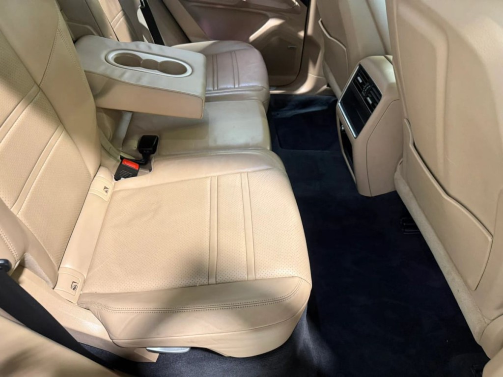 2019 Porsche Cayenne Image 32