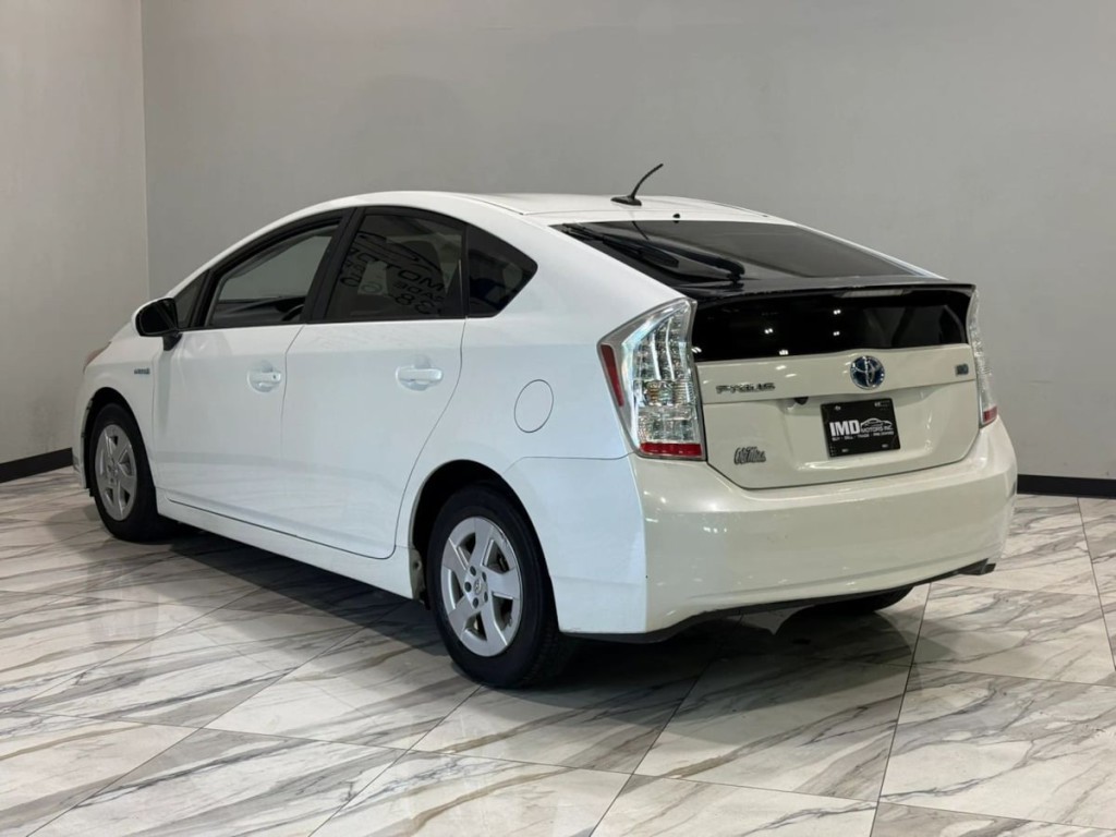2010 Toyota Prius Image 8