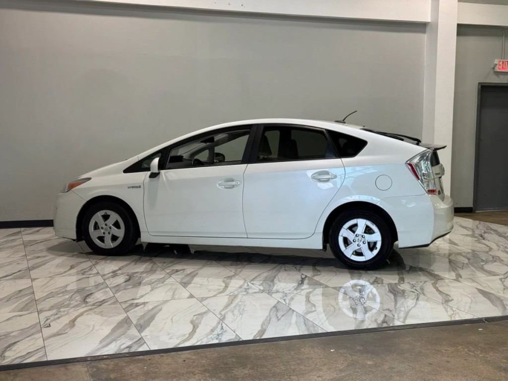 2010 Toyota Prius Image 9