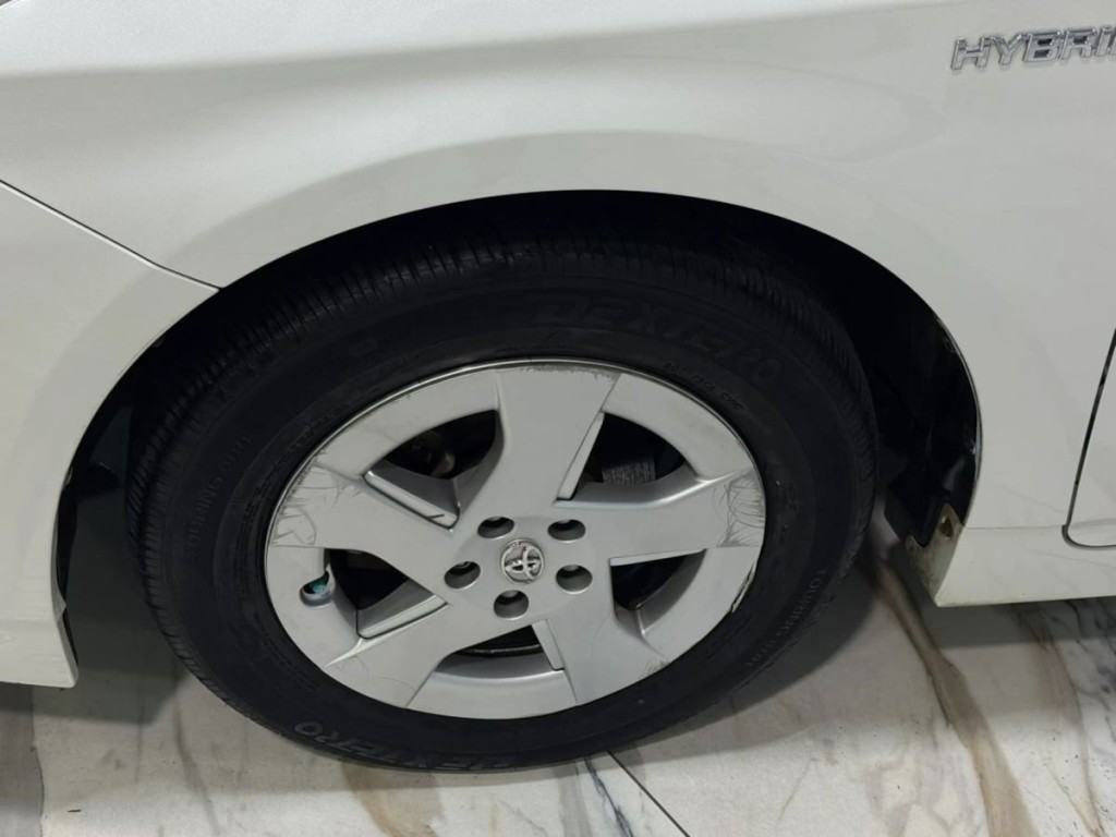 2010 Toyota Prius Image 29