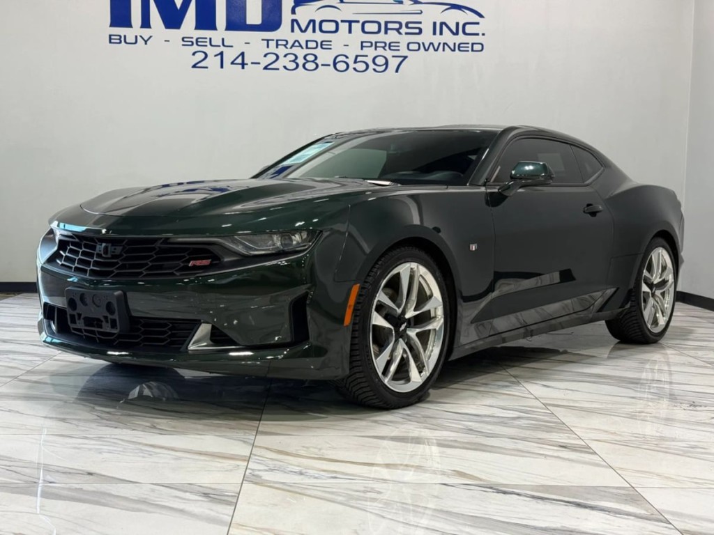 2020 Chevrolet Camaro Image 2