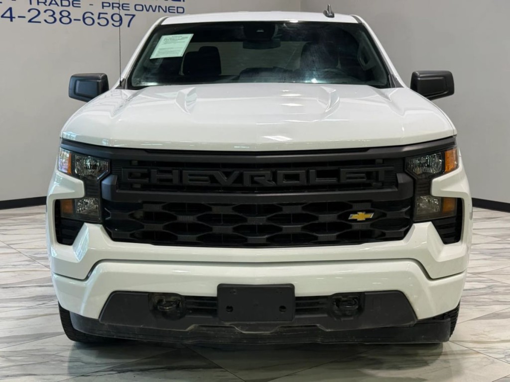 2023 Chevrolet Silverado 1500 Image 3