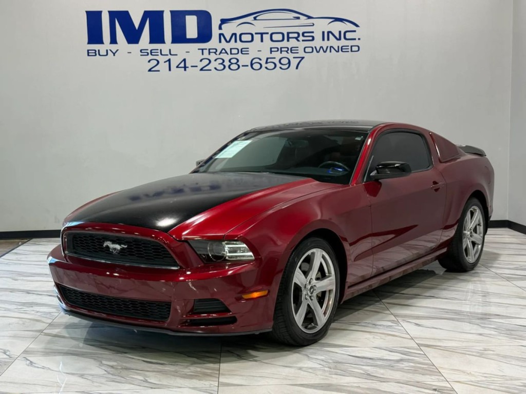 2014 Ford Mustang Image 1