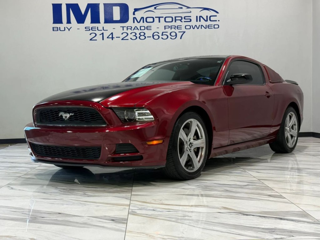 2014 Ford Mustang Image 2
