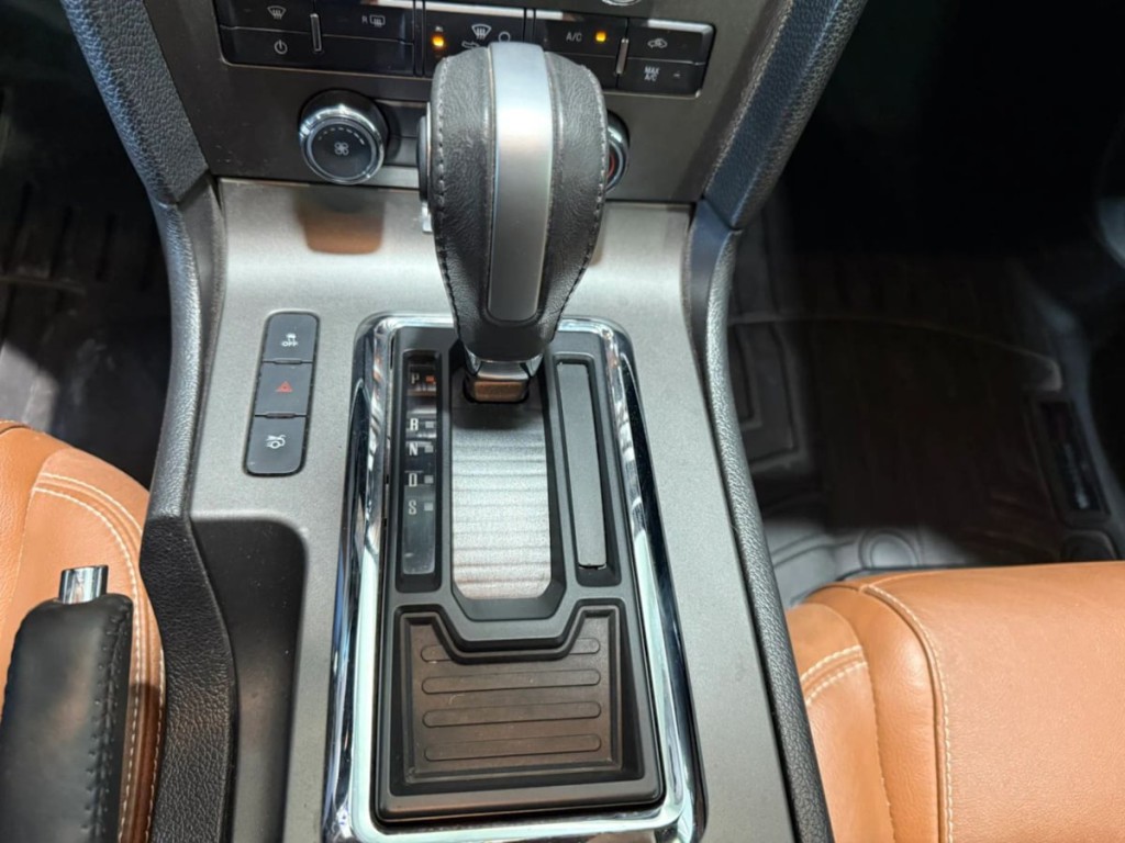 2014 Ford Mustang Image 19