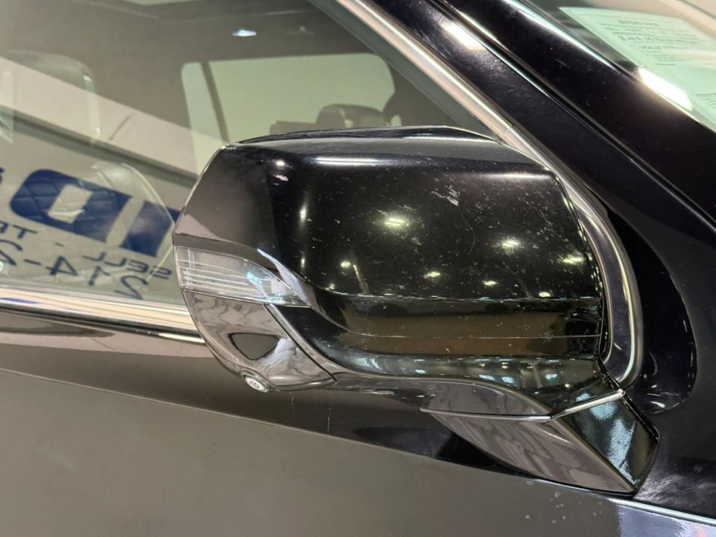 2021 Cadillac Escalade Image 10