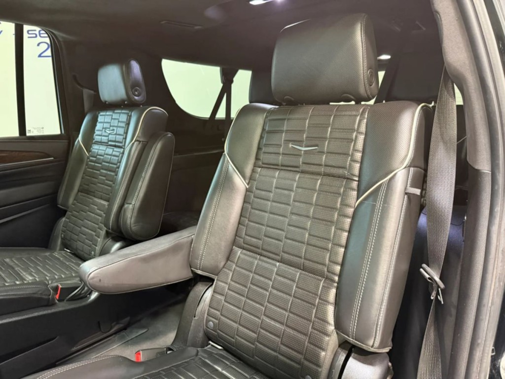 2021 Cadillac Escalade Image 30