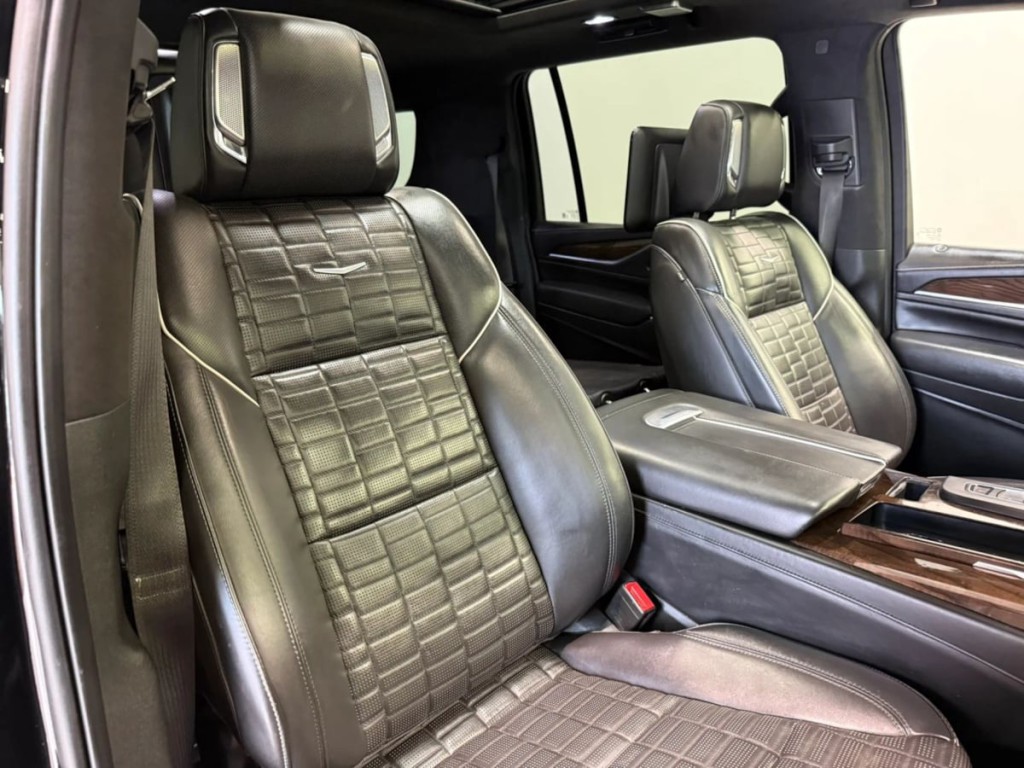 2021 Cadillac Escalade Image 33